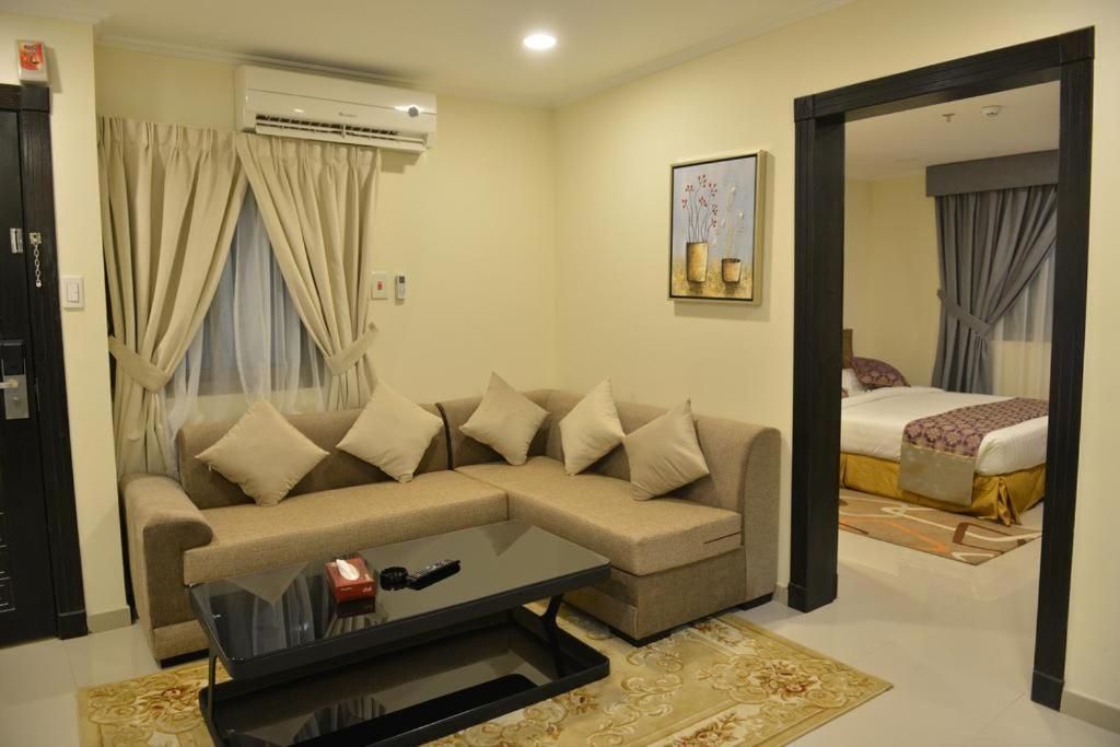 Hotel Burj Alawal à Al Al Jubail Extérieur photo